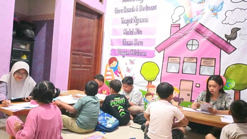 Galeri Kegiatan Belajar dan Wisuda Ahe SumoWangi